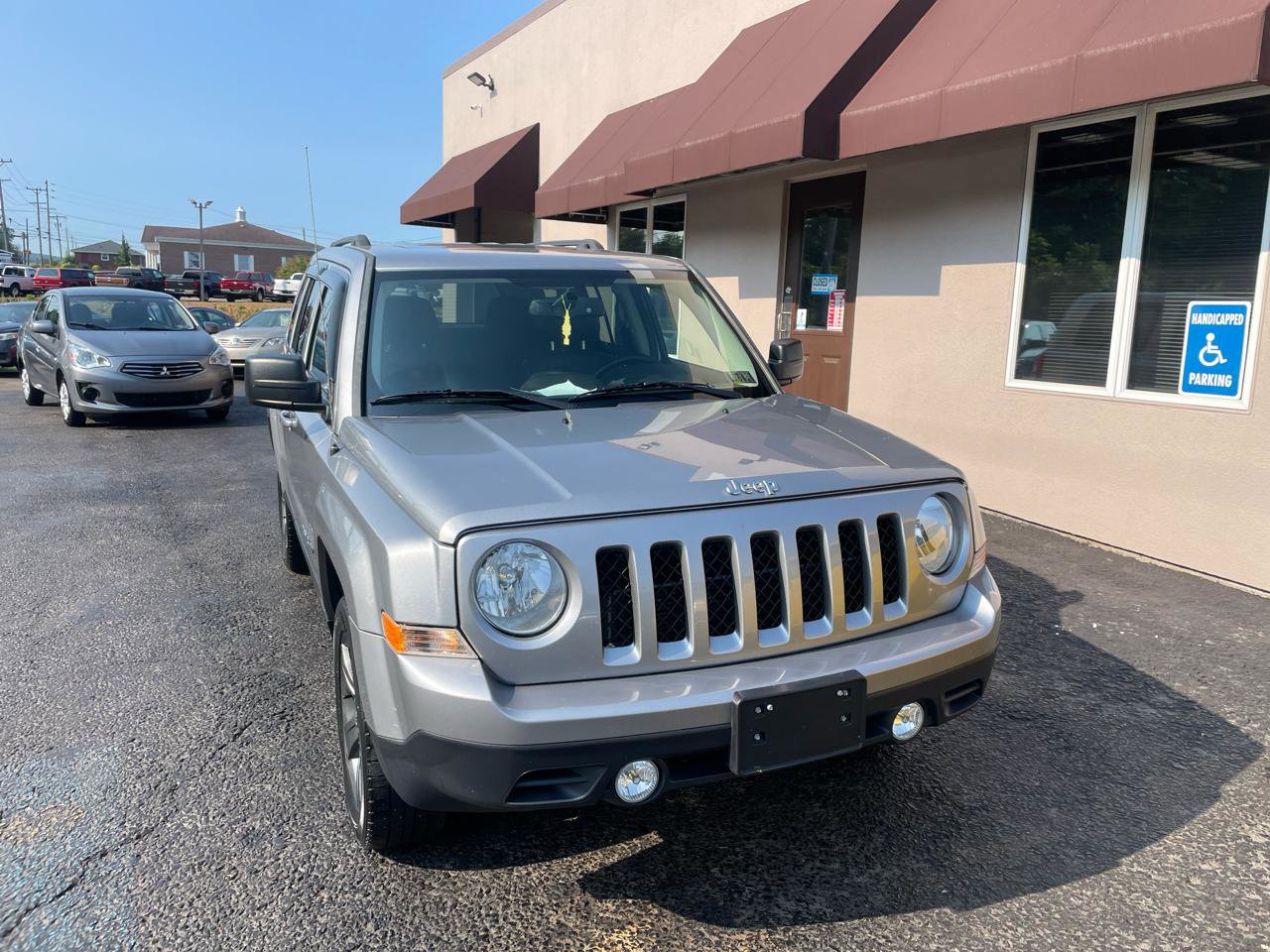 Used 2015 Jeep Patriot High Altitude image 2