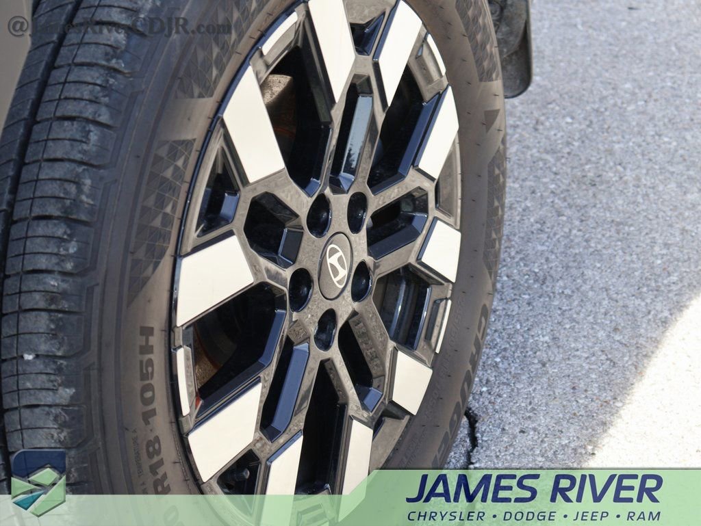 Used 2025 Hyundai Santa Cruz SEL image 38