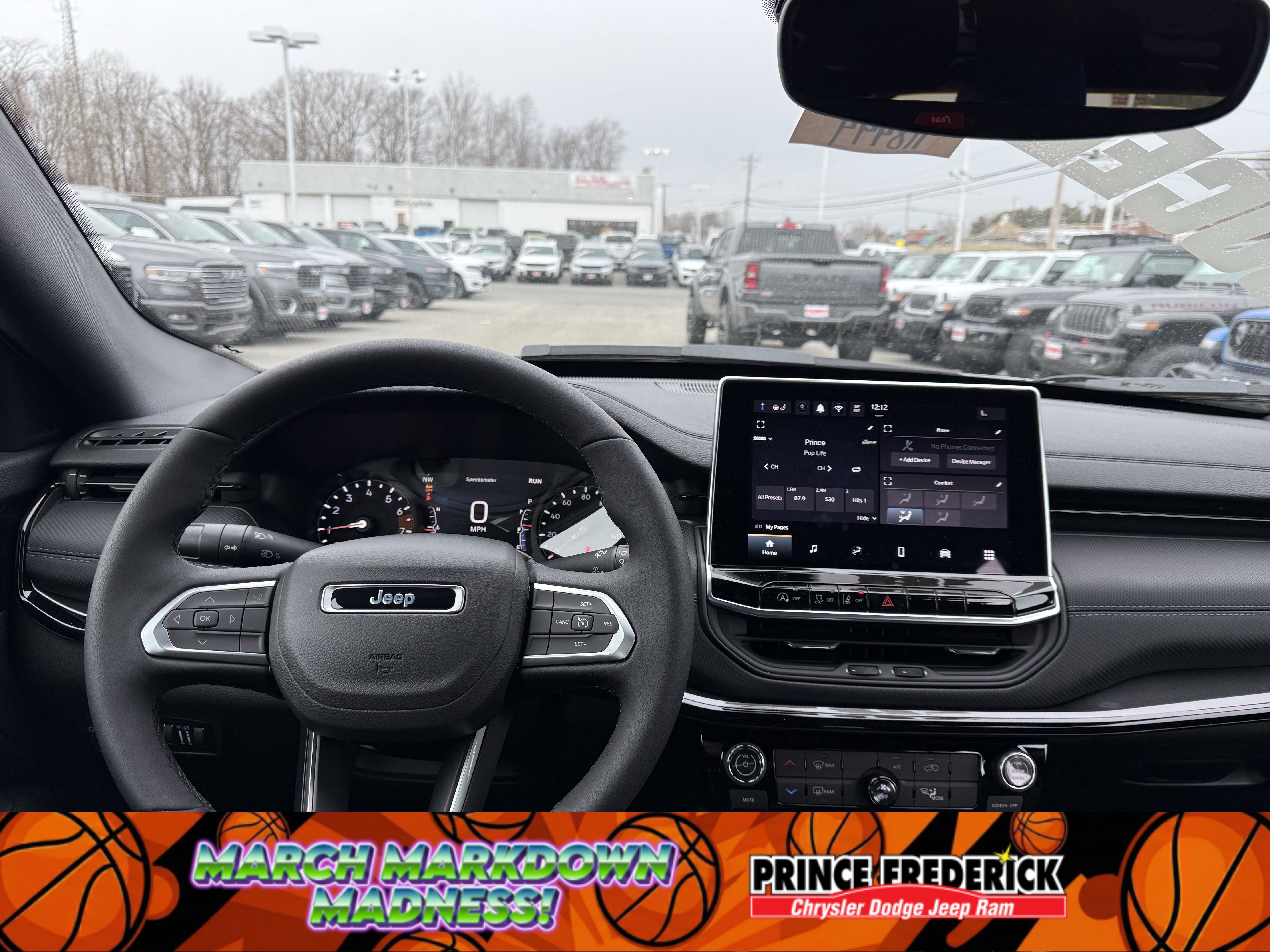 New 2026 Jeep Compass Latitude image 15