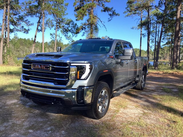 New 2025 GMC Sierra 2500 SLT w/ SLT Premium Package image 1