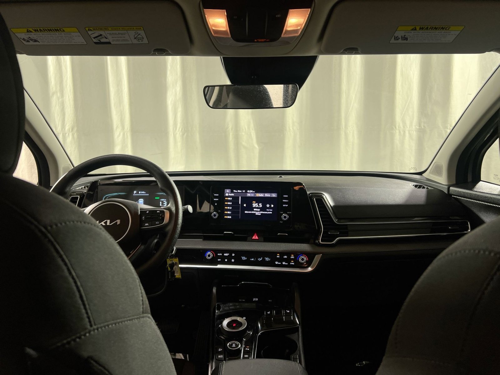 Used 2023 Kia Sportage LX image 17