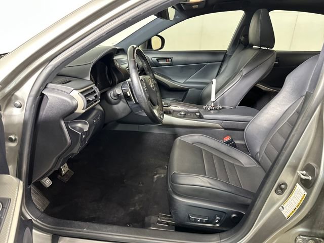 Used 2017 Lexus IS 300 F Sport w/ F Sport Package image 11