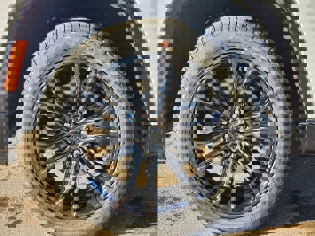 New 2026 Jeep Grand Wagoneer Summit w/ Premium Group III image 7