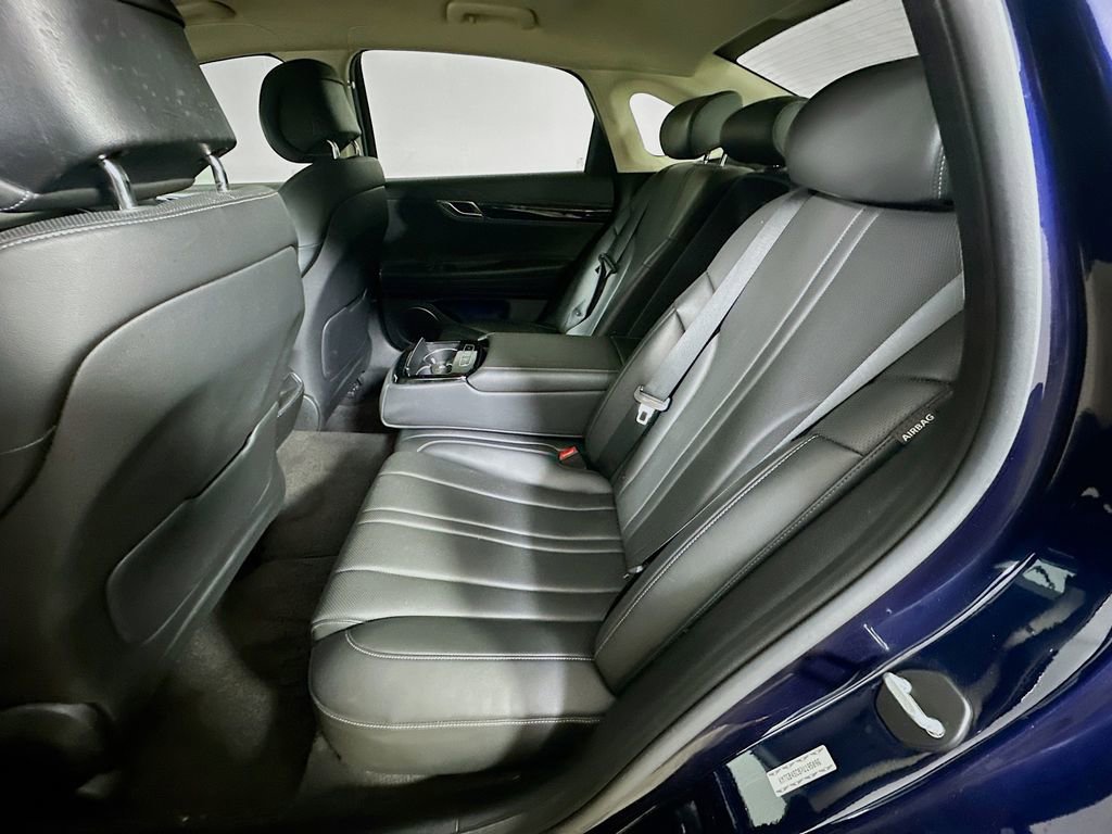 Used 2023 Genesis G80 2.5T image 14