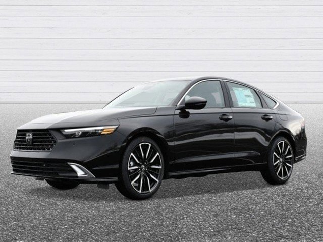 New 2026 Honda Accord Touring image 2