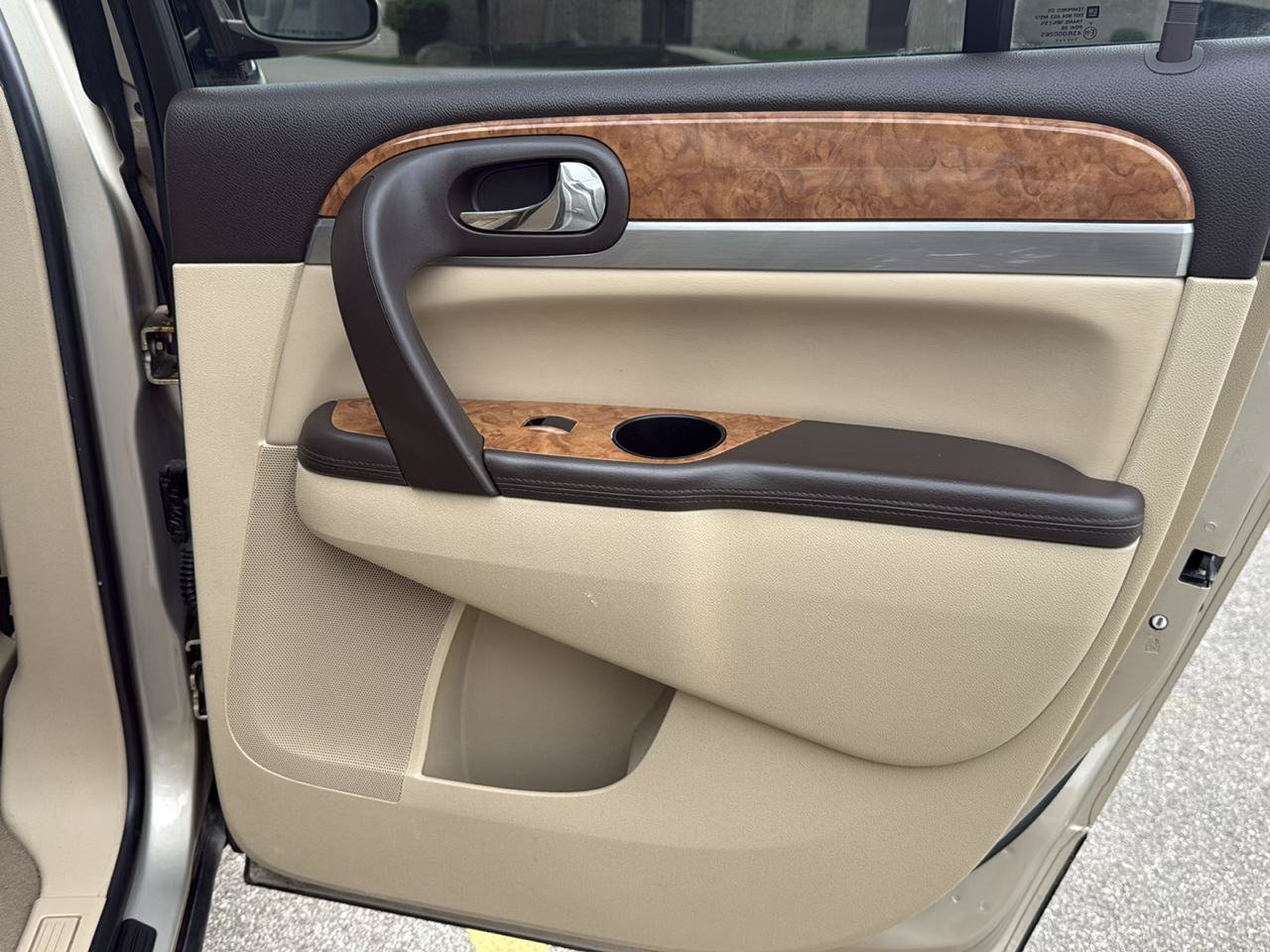 Used 2012 Buick Enclave Premium AWD/4WD image 27