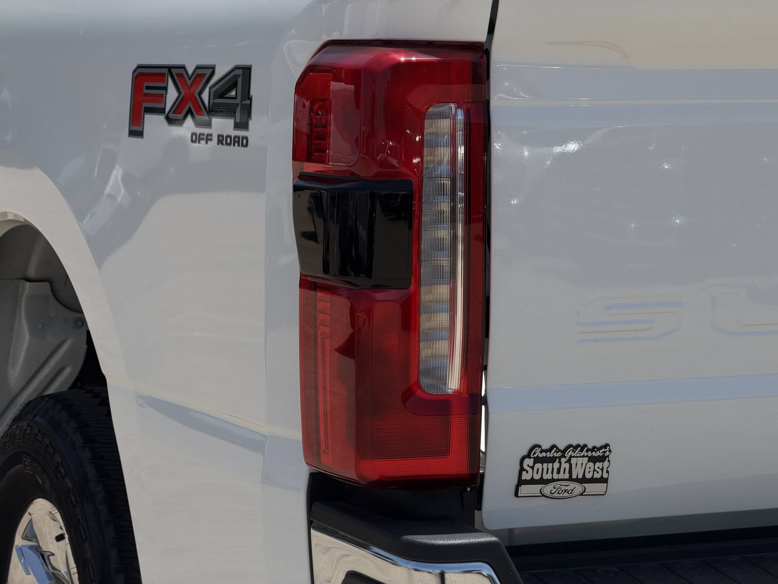 New 2026 Ford F350 Lariat w/ Chrome Package AWD/4WD image 11