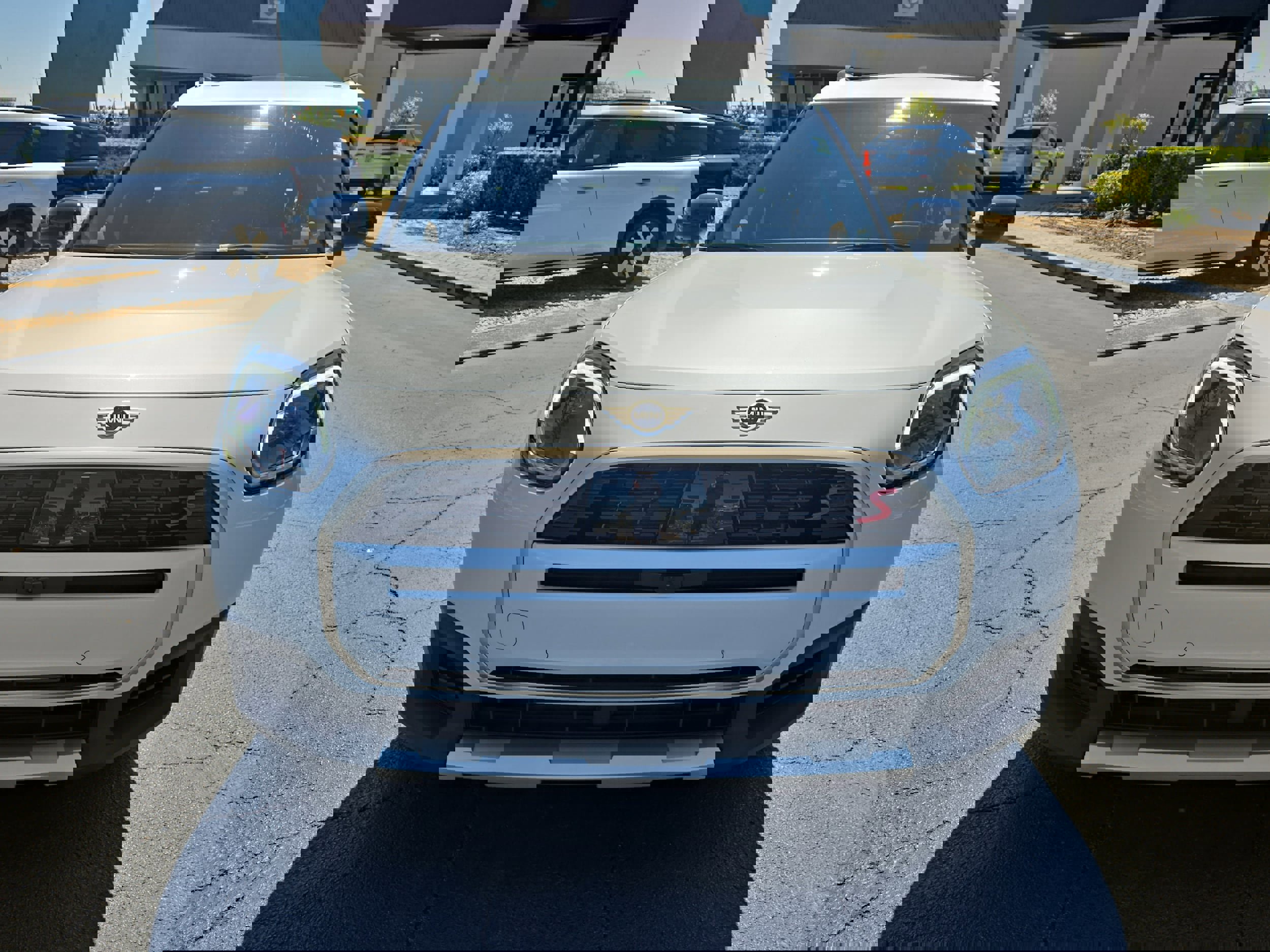 Used 2025 MINI Cooper Countryman S w/ Comfort Package Max image 9