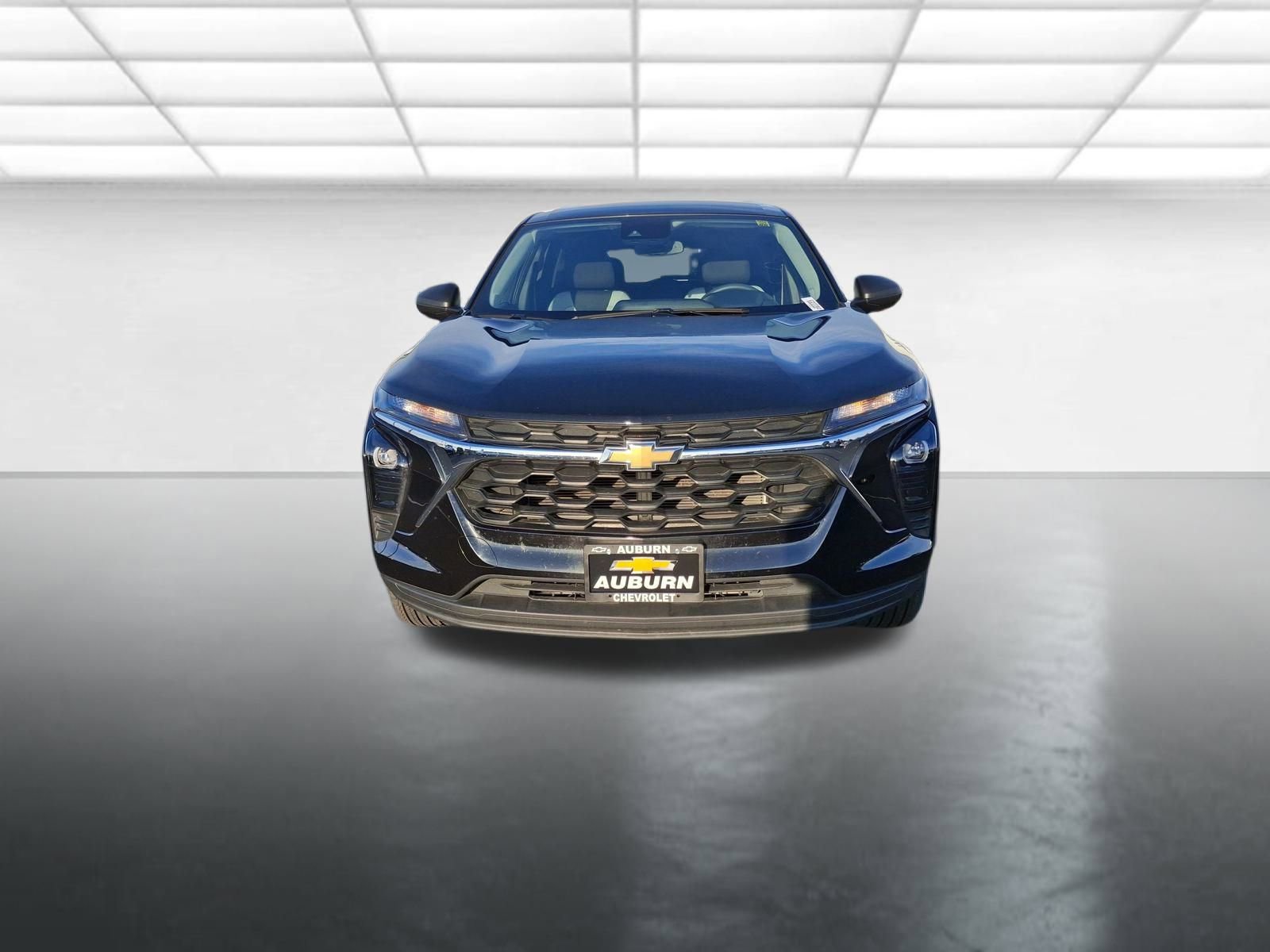 Certified 2025 Chevrolet Trax LS image 9