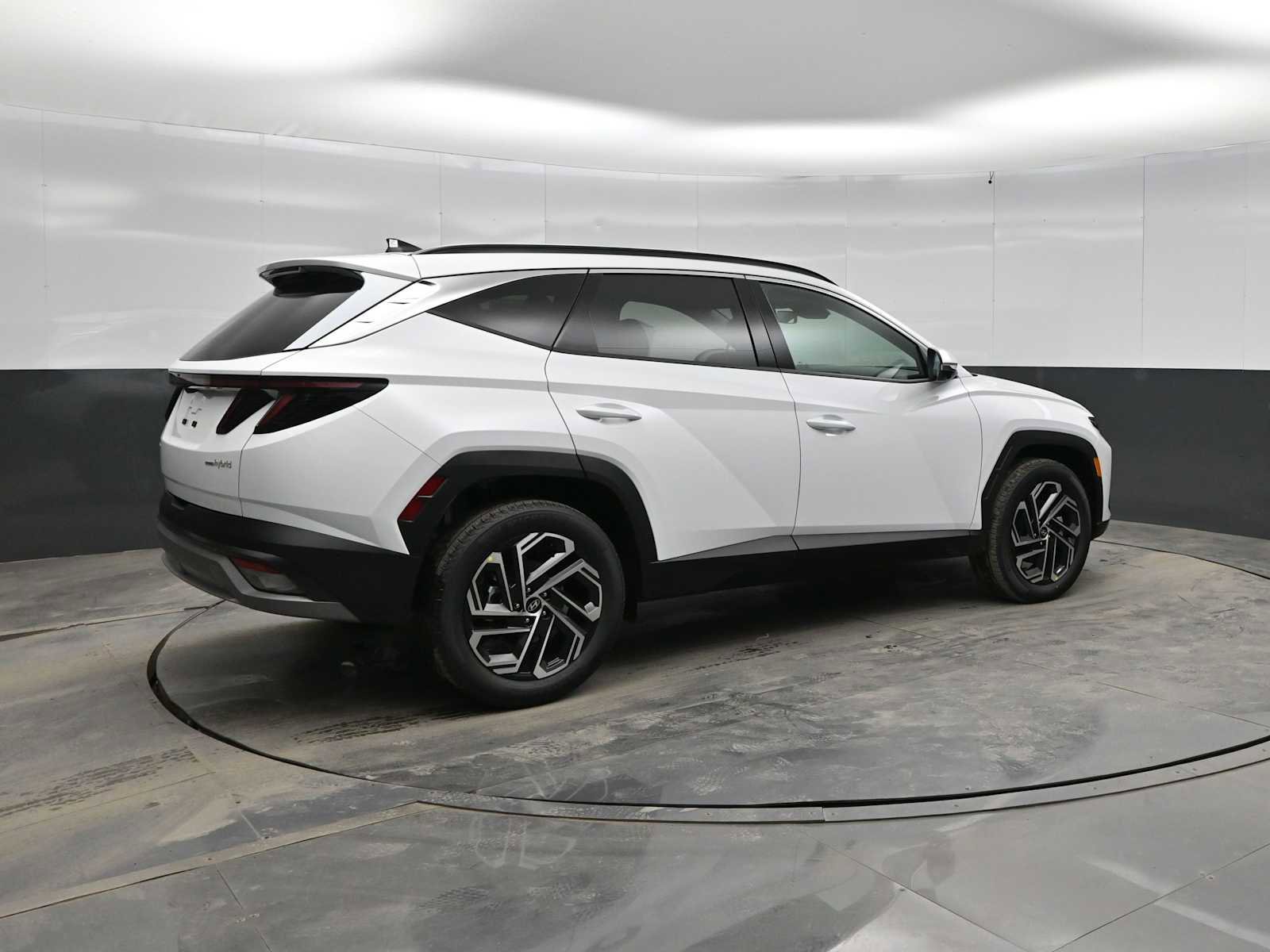 New 2026 Hyundai Tucson Limited AWD/4WD image 8