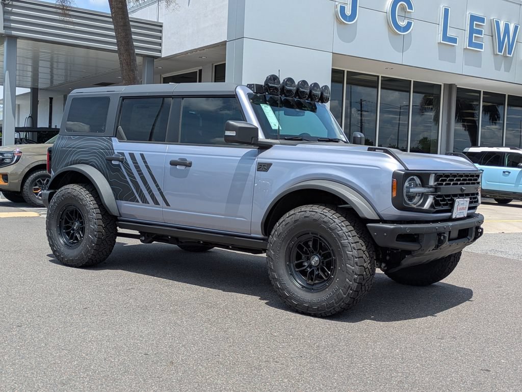 New 2025 Ford Bronco Badlands AWD/4WD video 2