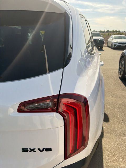Used 2021 Kia Telluride SX w/ SX Prestige Package AWD/4WD image 6