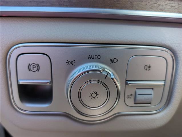 Used 2025 Mercedes-Benz GLE 350 4MATIC image 15