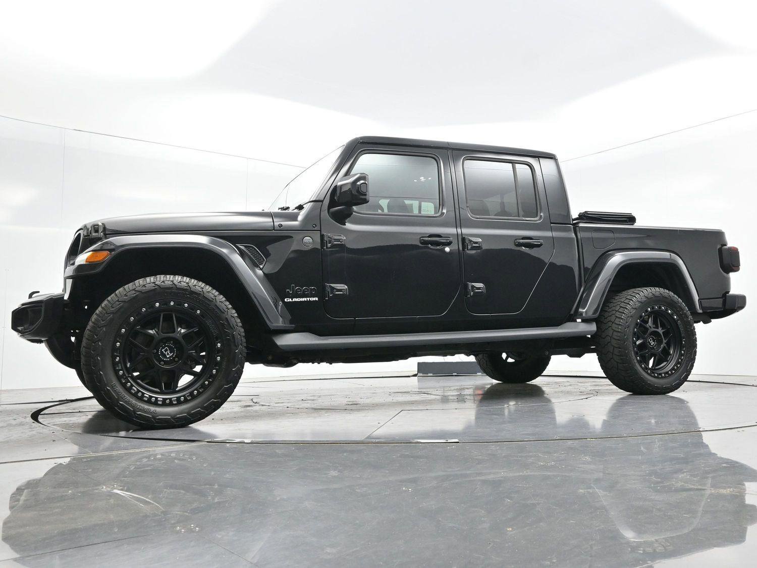 Used 2021 Jeep Gladiator Overland image 45