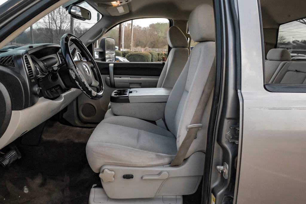 Used 2008 Chevrolet Silverado 2500 LT w/ Suspension Package, Off-Road image 25