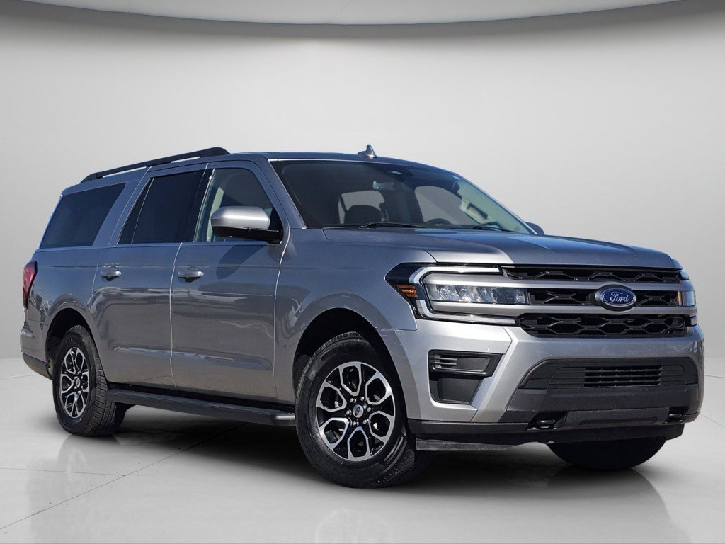 Certified 2023 Ford Expedition Max XLT AWD/4WD image 2