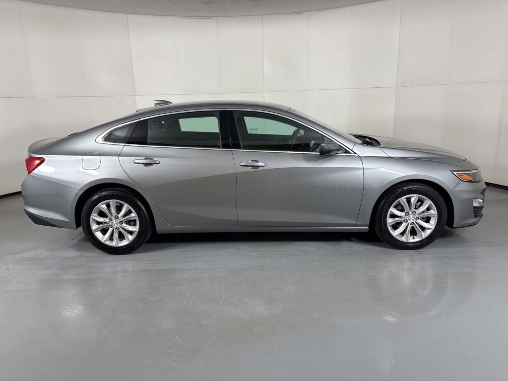 Used 2023 Chevrolet Malibu LT FWD image 11