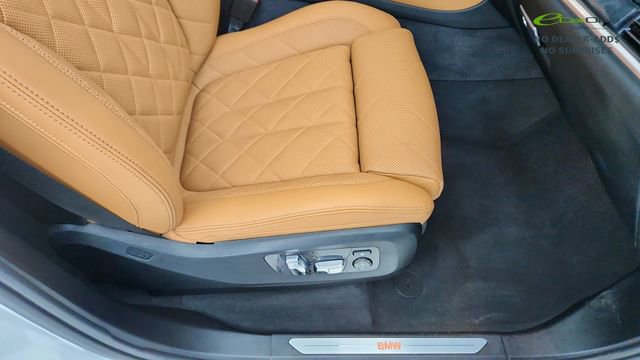 Used 2025 BMW X5 xDrive40i AWD/4WD image 22