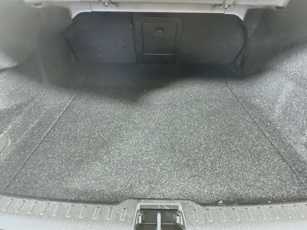 Used 2024 Volvo S60 B5 Core FWD image 34