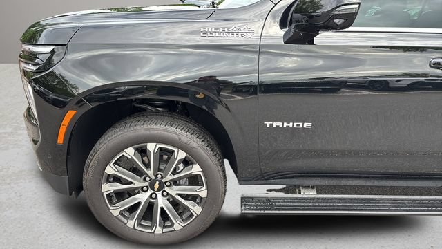 Used 2025 Chevrolet Tahoe High Country AWD/4WD image 36