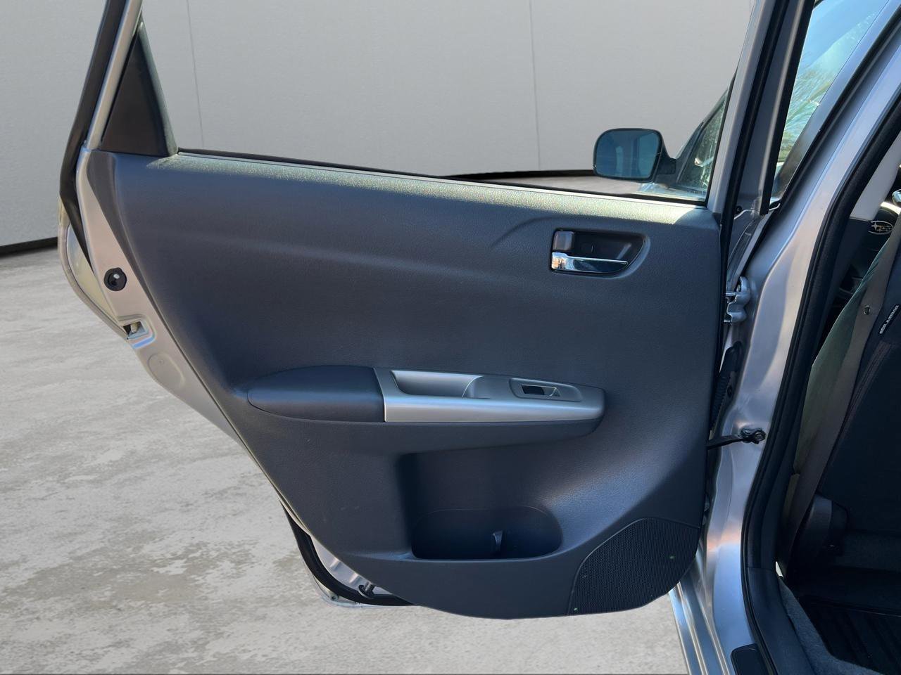 Used 2008 Subaru Impreza 2.5i w/ Popular Equipment Group 3B image 26