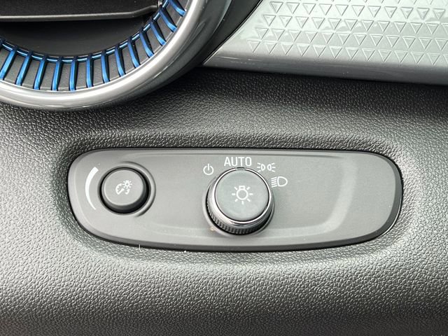 New 2026 Chevrolet Trax LT image 14