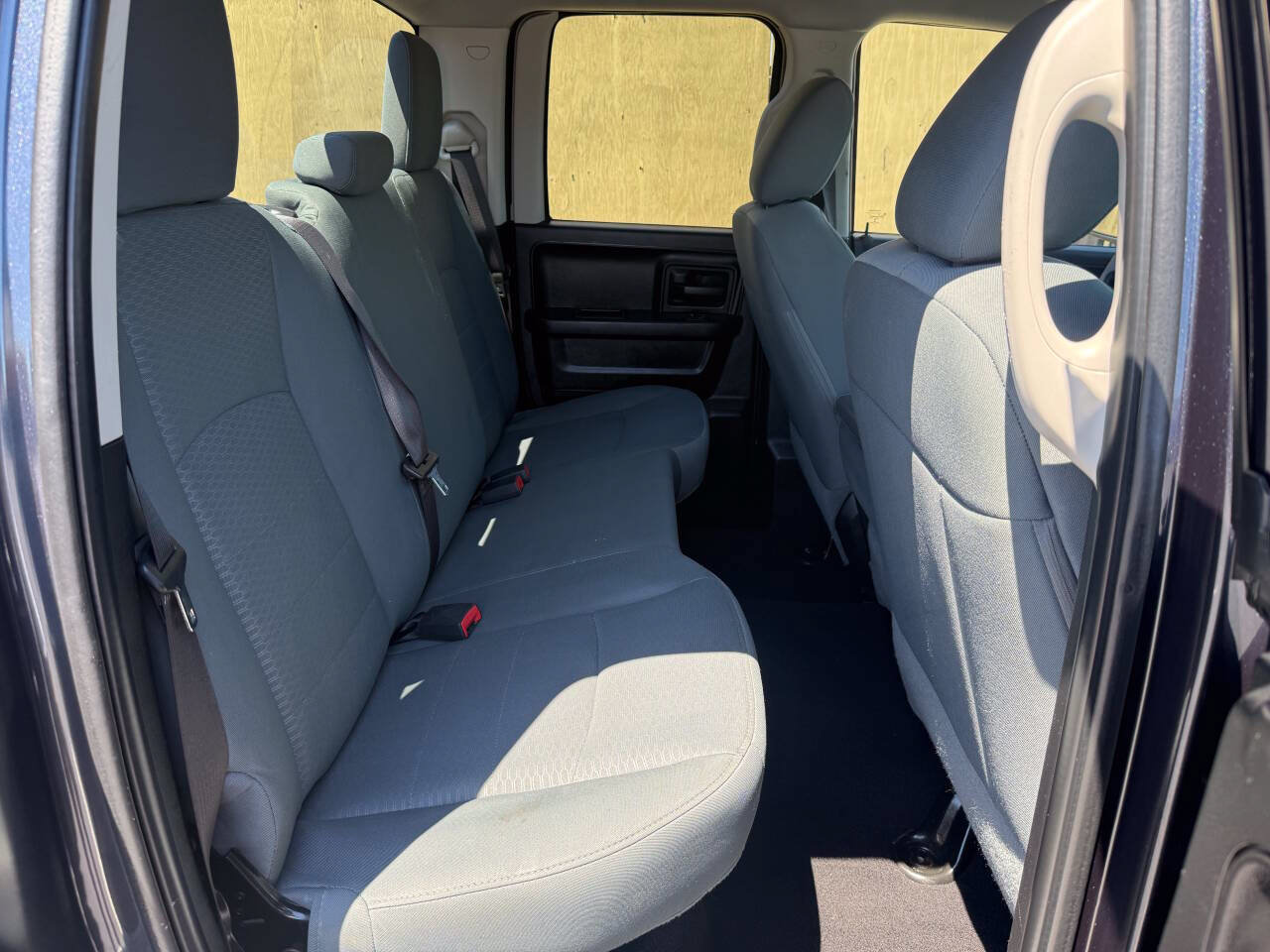 Used 2015 RAM 1500 ST w/ SXT Appearance Group RWD image 18