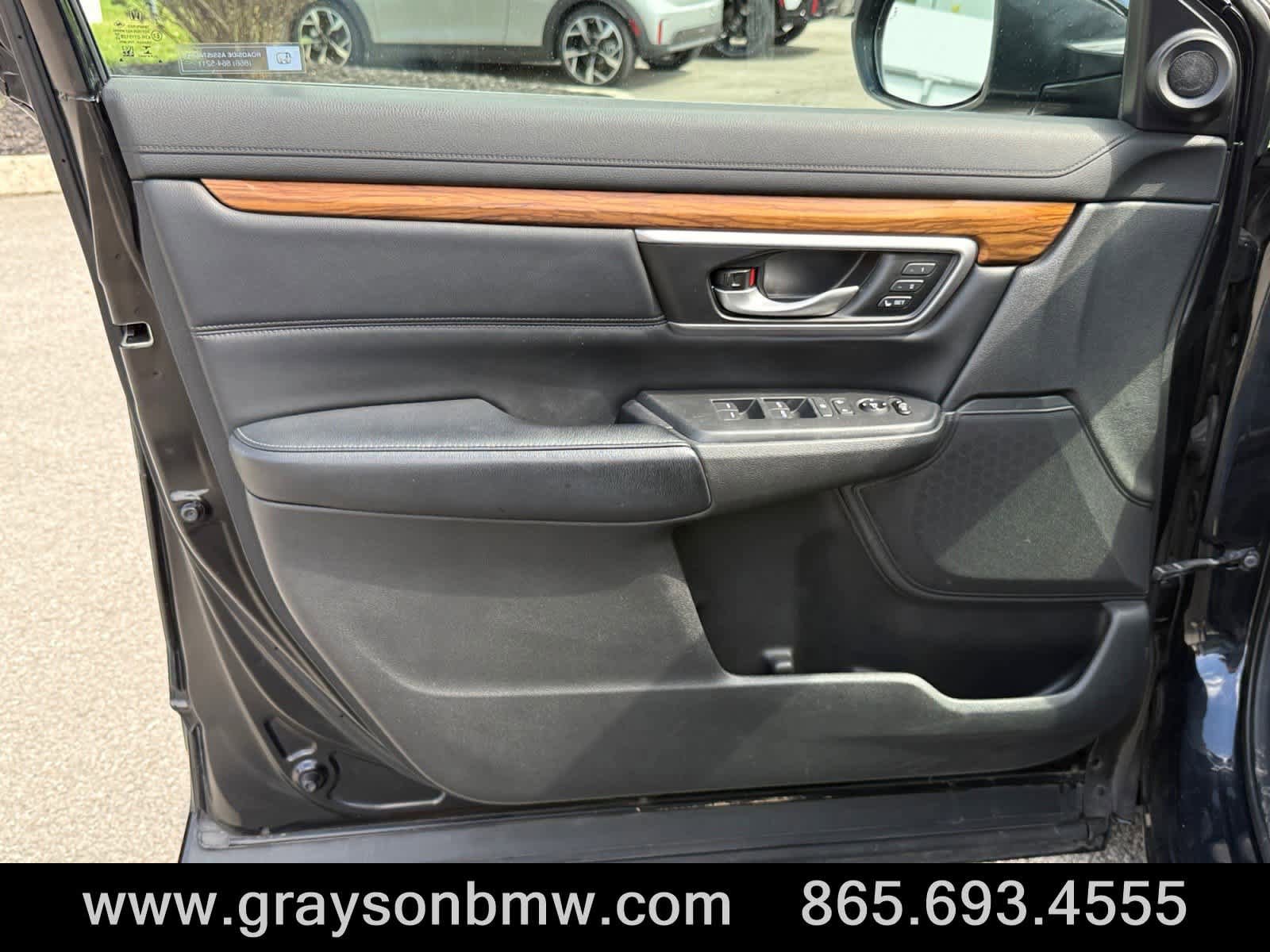 Used 2017 Honda CR-V EX-L image 16
