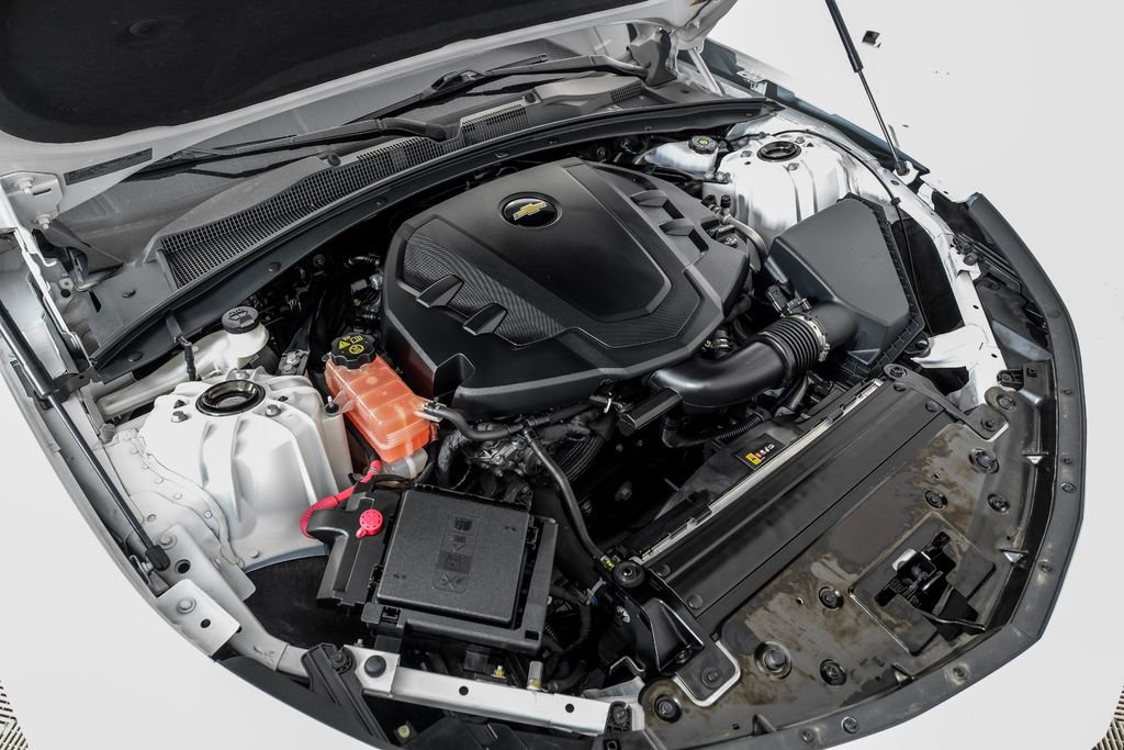Used 2023 Chevrolet Camaro LT RWD image 44