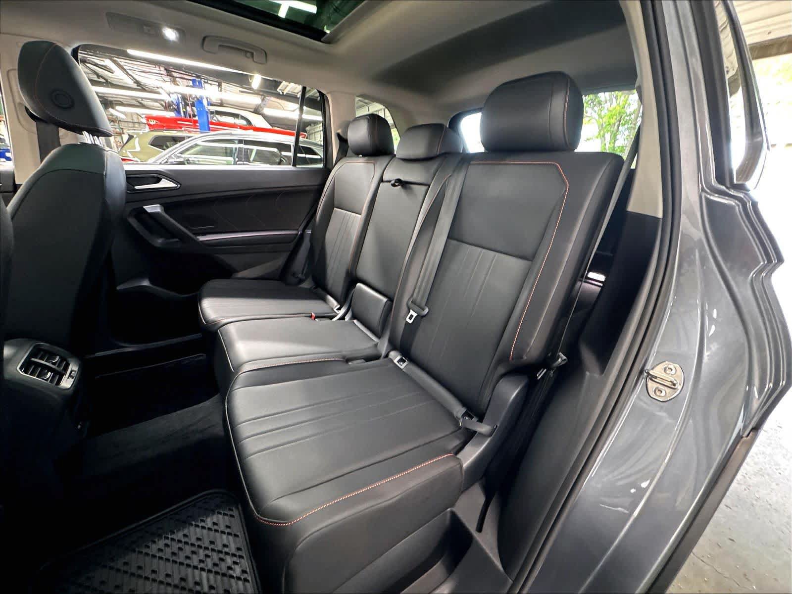 Used 2024 Volkswagen Tiguan Wolfsburg Edition AWD/4WD image 25