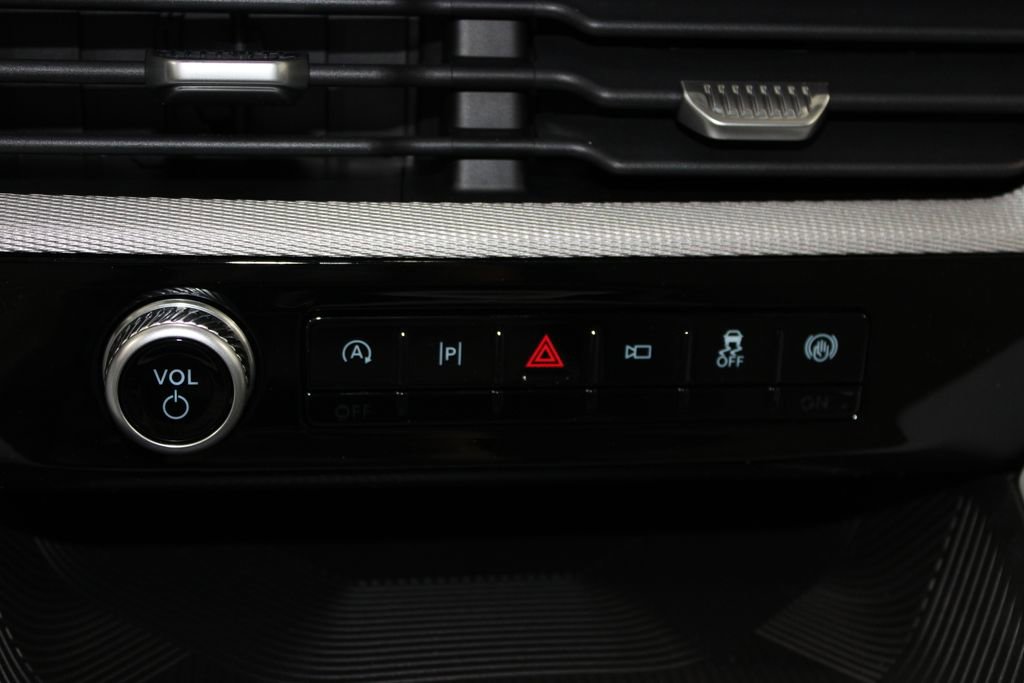 New 2026 Ford Explorer Active image 47