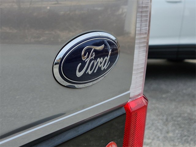 Used 2019 Ford F350 Platinum w/ Platinum Ultimate Package image 32