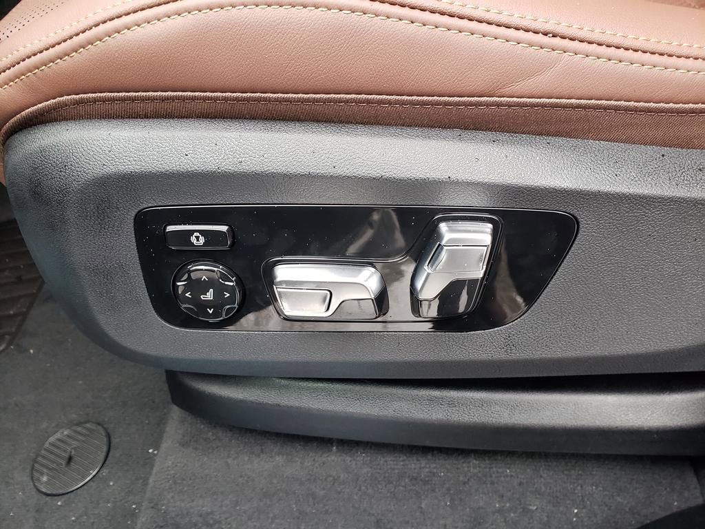 New 2026 BMW X5 M60i image 21