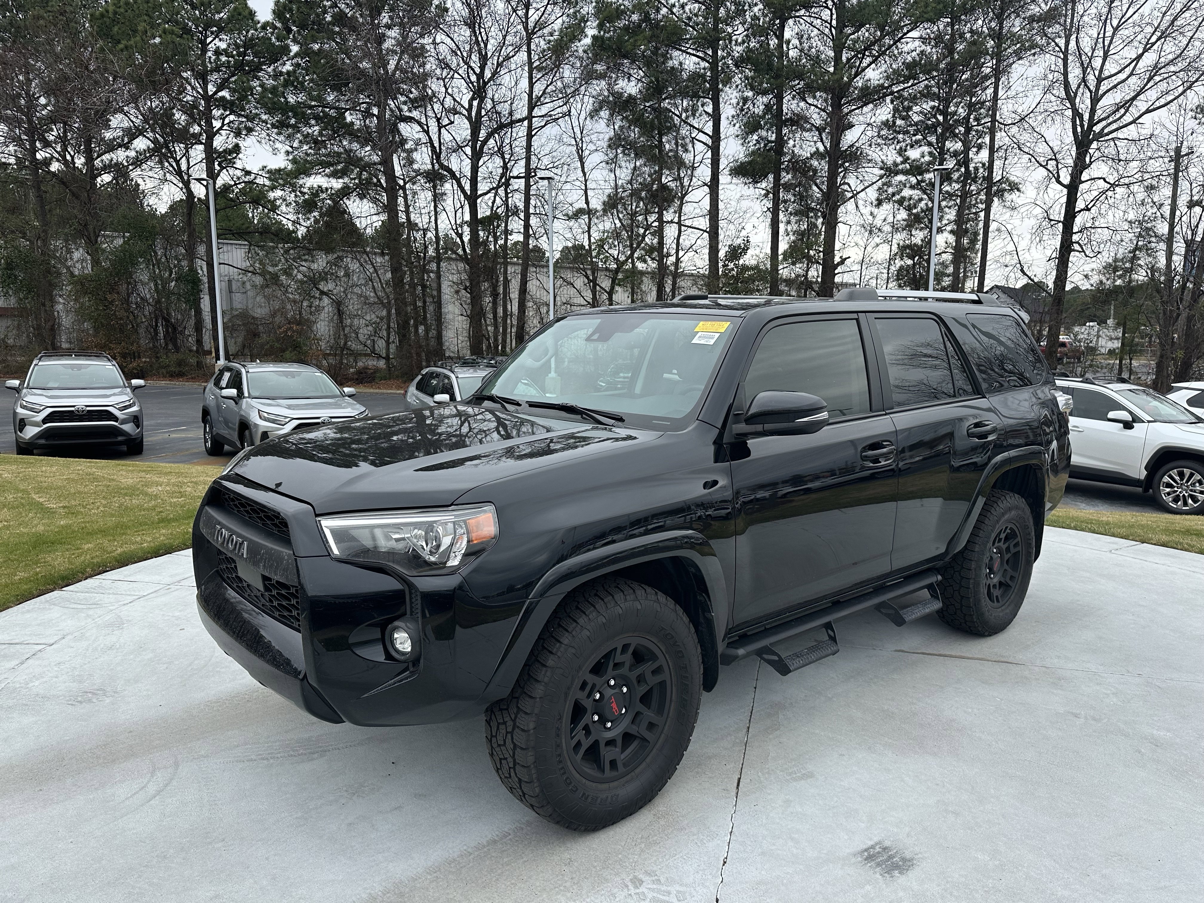 Used 2023 Toyota 4Runner SR5 Premium image 5
