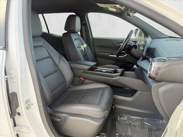 Used 2025 Chevrolet Equinox LT w/ Convenience Package II FWD image 13