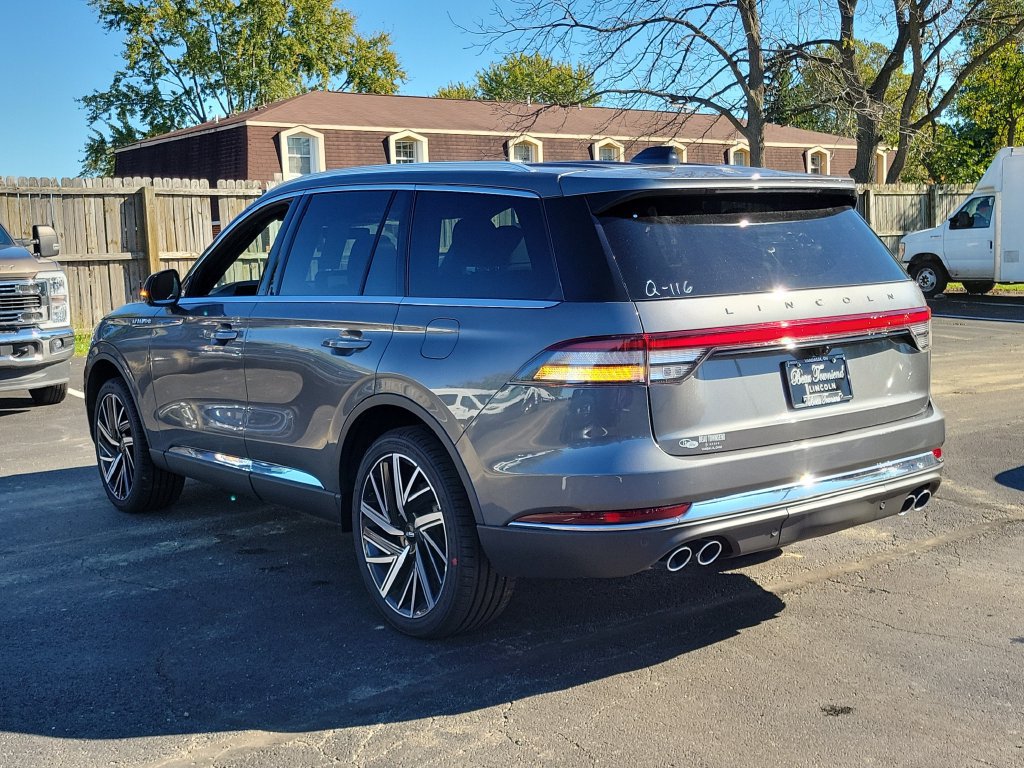 New 2027 Lincoln Aviator Reserve AWD/4WD image 6