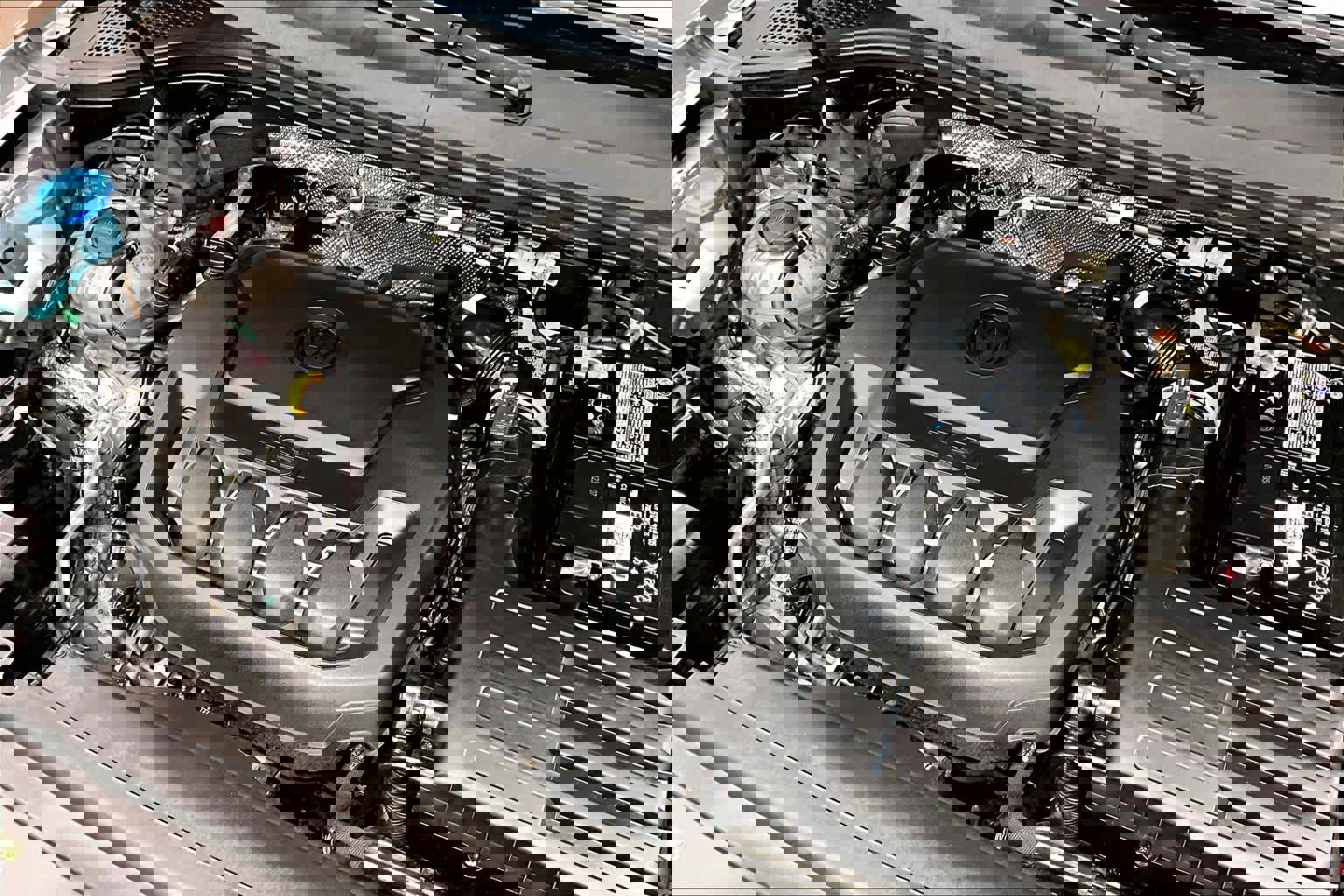 Used 2023 Volkswagen Tiguan SE R-Line image 30