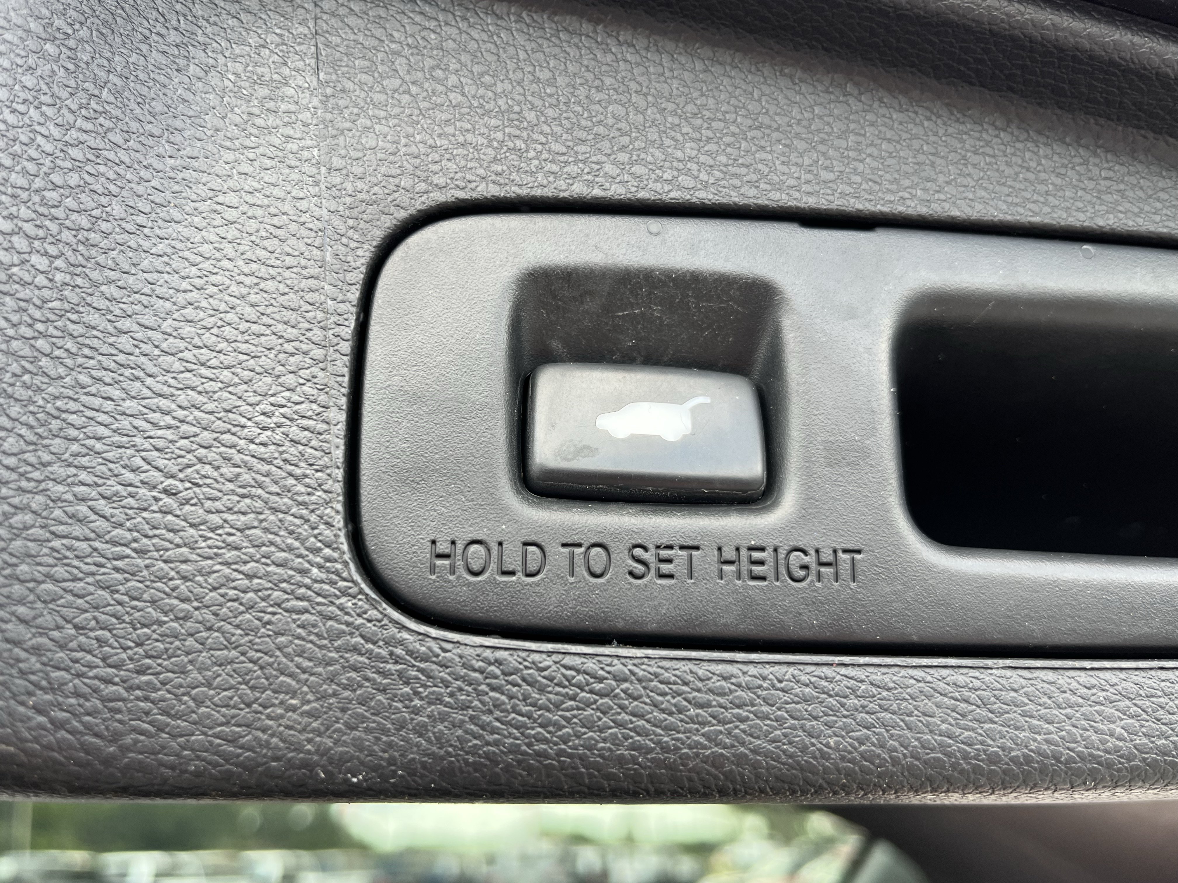 Used 2018 Honda CR-V EX-L image 16