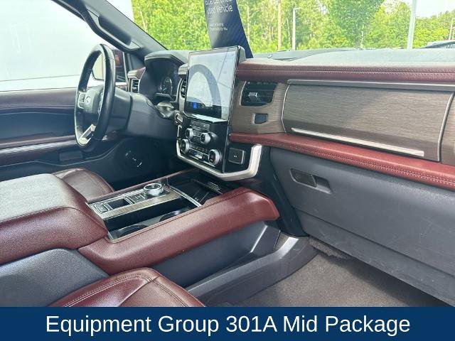 Certified 2024 Ford Expedition Limited RWD image 27