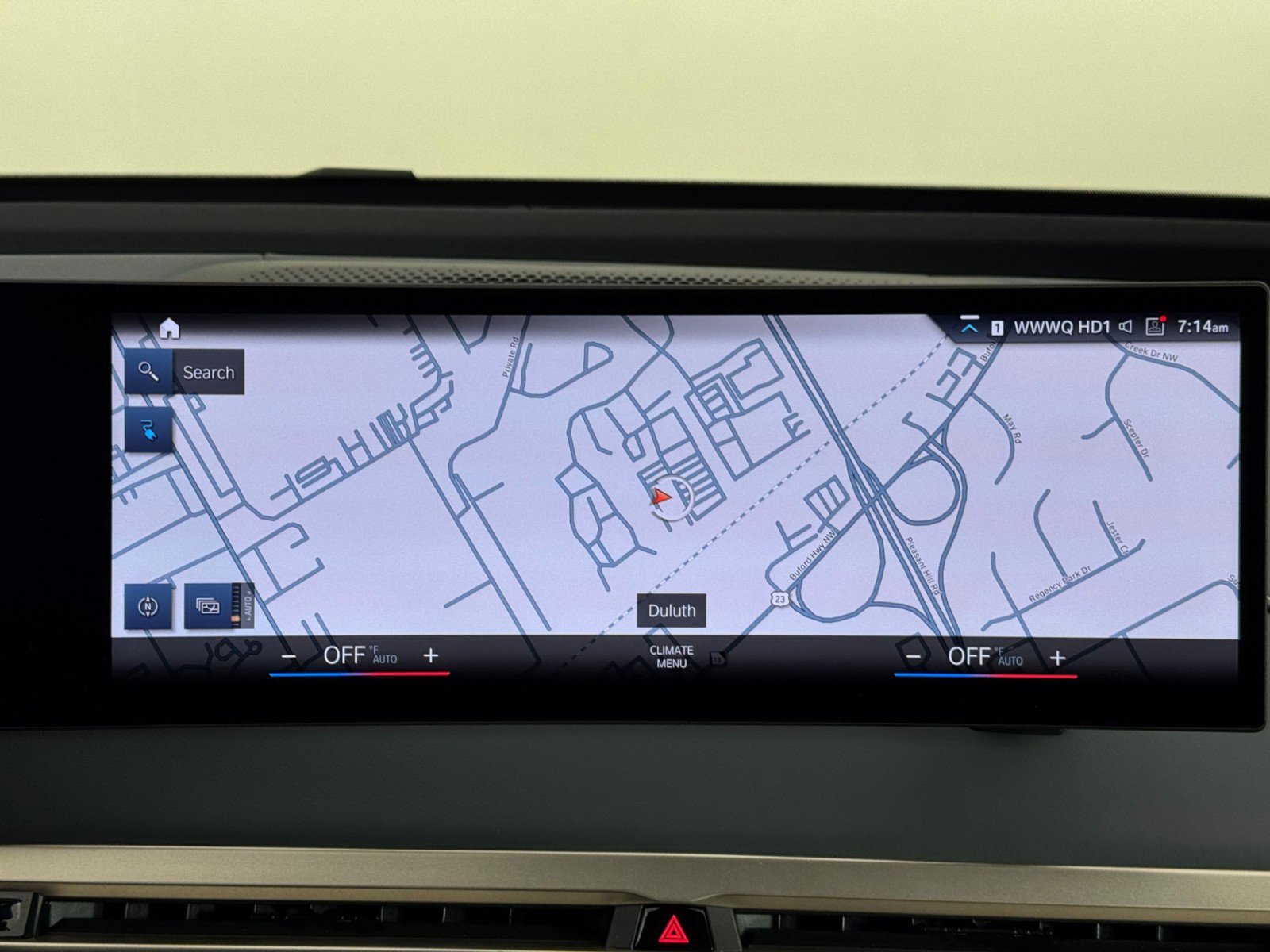 Used 2023 BMW iX M60 w/ Executive Package image 27