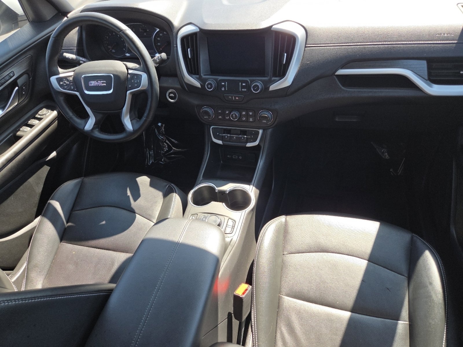 Used 2023 GMC Terrain SLT image 24