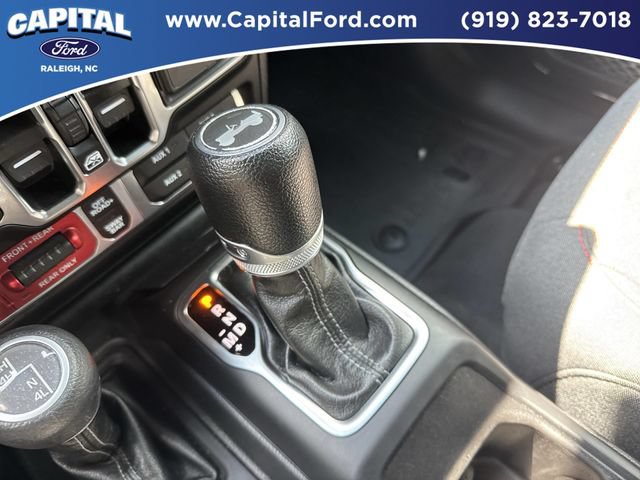 Used 2024 Jeep Wrangler Unlimited Rubicon w/ Technology Group AWD/4WD image 30