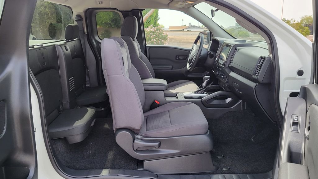 Used 2024 Nissan Frontier S w/ S Utility Package image 22