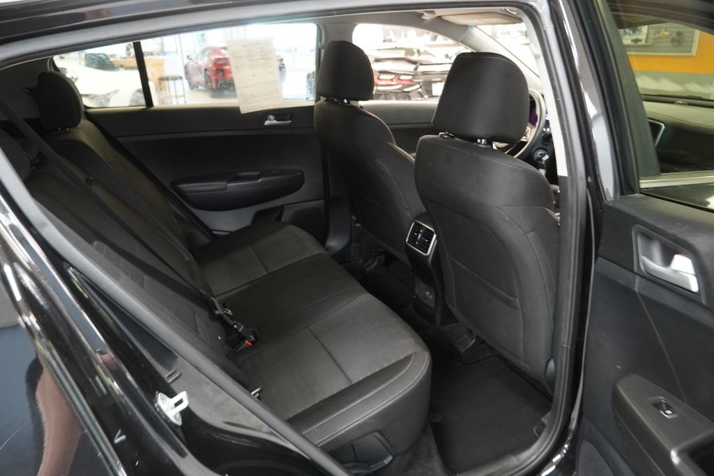 Used 2018 Kia Sportage LX FWD image 21