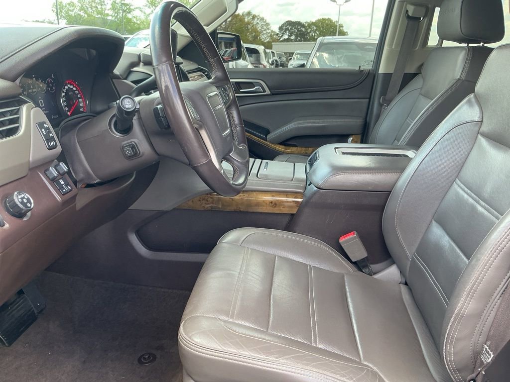 Used 2016 GMC Yukon Denali image 8