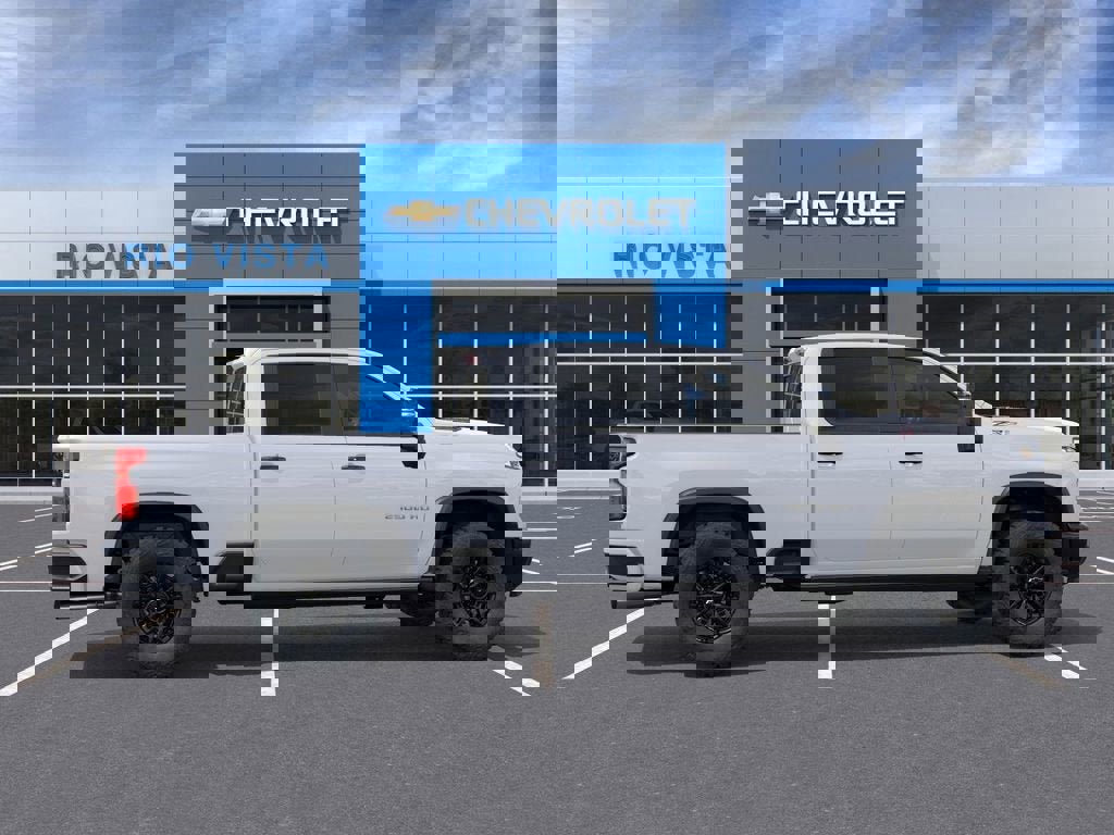 New 2026 Chevrolet Silverado 2500 ZR2 image 3