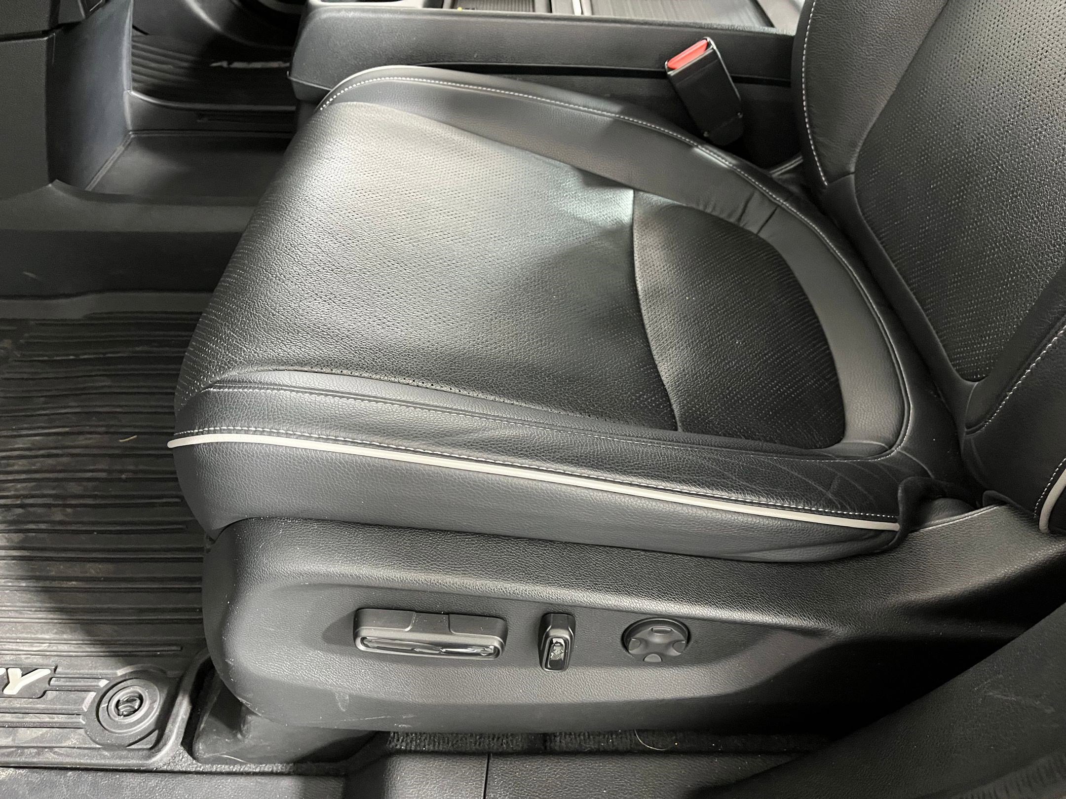 Certified 2023 Honda Odyssey Elite image 11