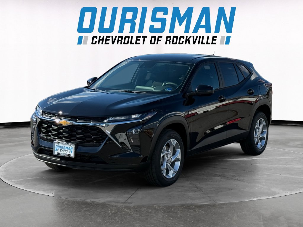 New 2026 Chevrolet Trax LS w/ LS Convenience Package FWD image 2