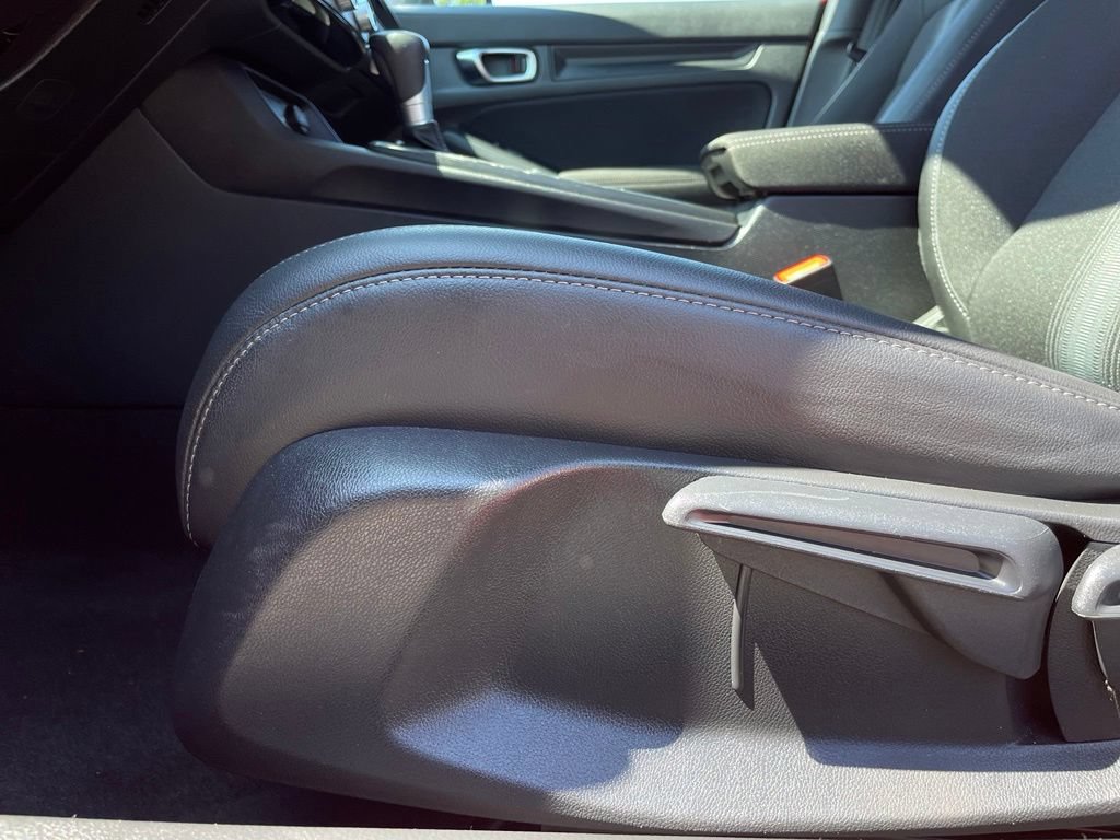 Certified 2025 Honda Civic Sport image 24