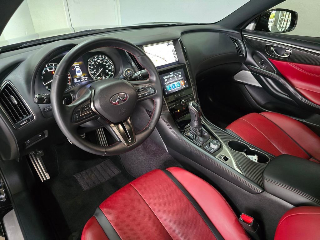 Certified 2022 INFINITI Q60 Red Sport 400 w/ Cargo Package AWD/4WD image 9